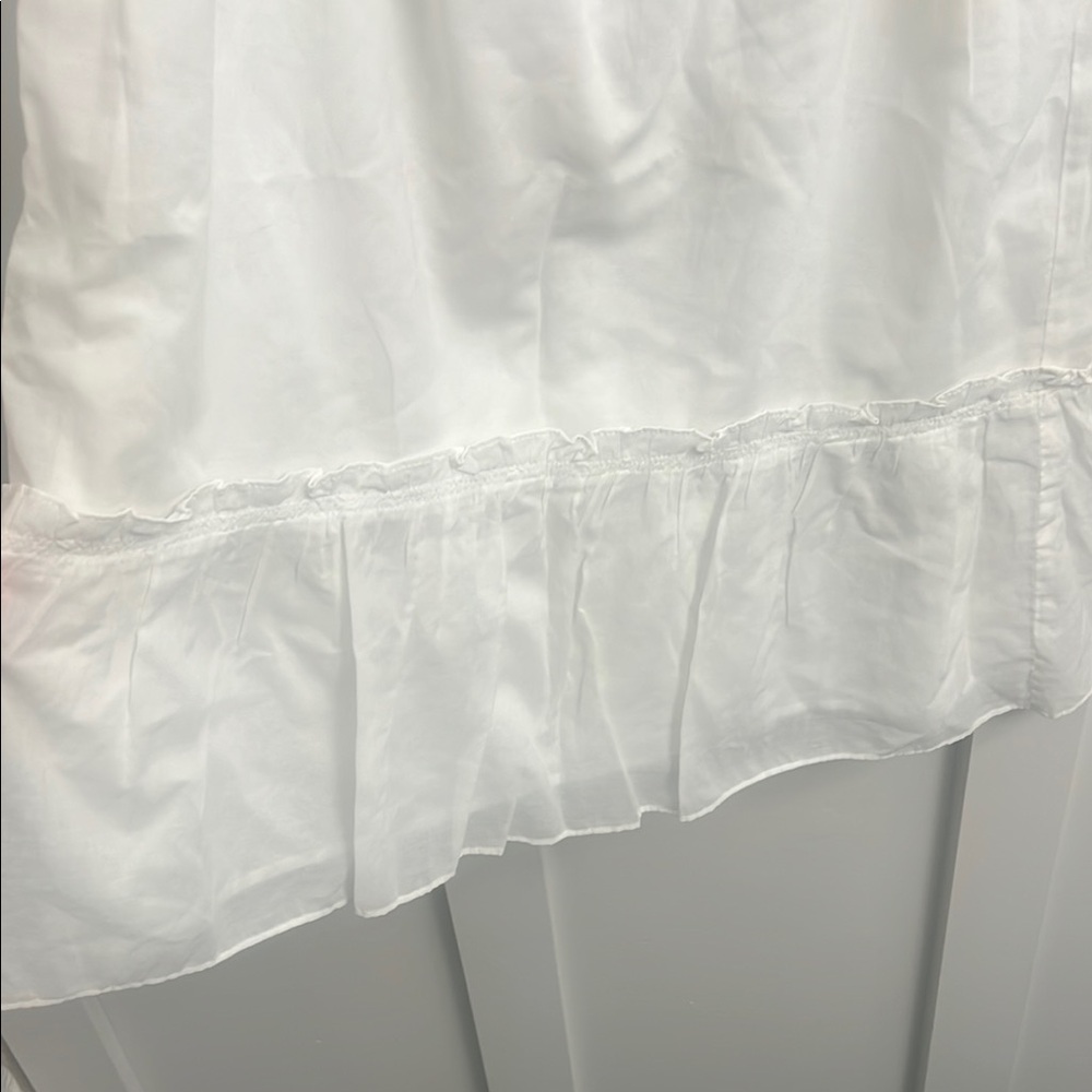 LOFT Ruffled White Fabric - Picture 3 of 5